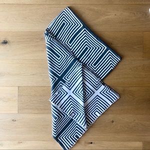 Mod Geometric Cotton Throw Blanket